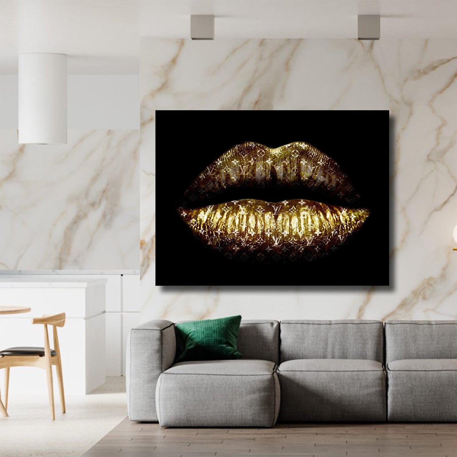 Lv Gold Lips